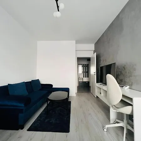 Stylish Urban Studio, Sky Garden Appartement Boekarest